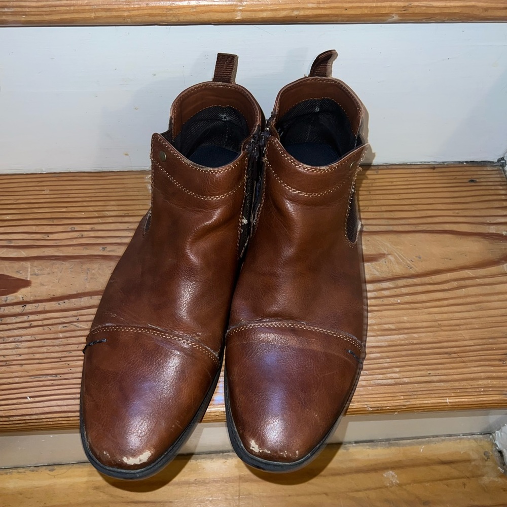 Men's Brown Leather Ankle Boots, size 10.5